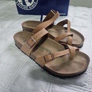 NWT Birkenstock Mayari Women's Pecan Strappy Sandals